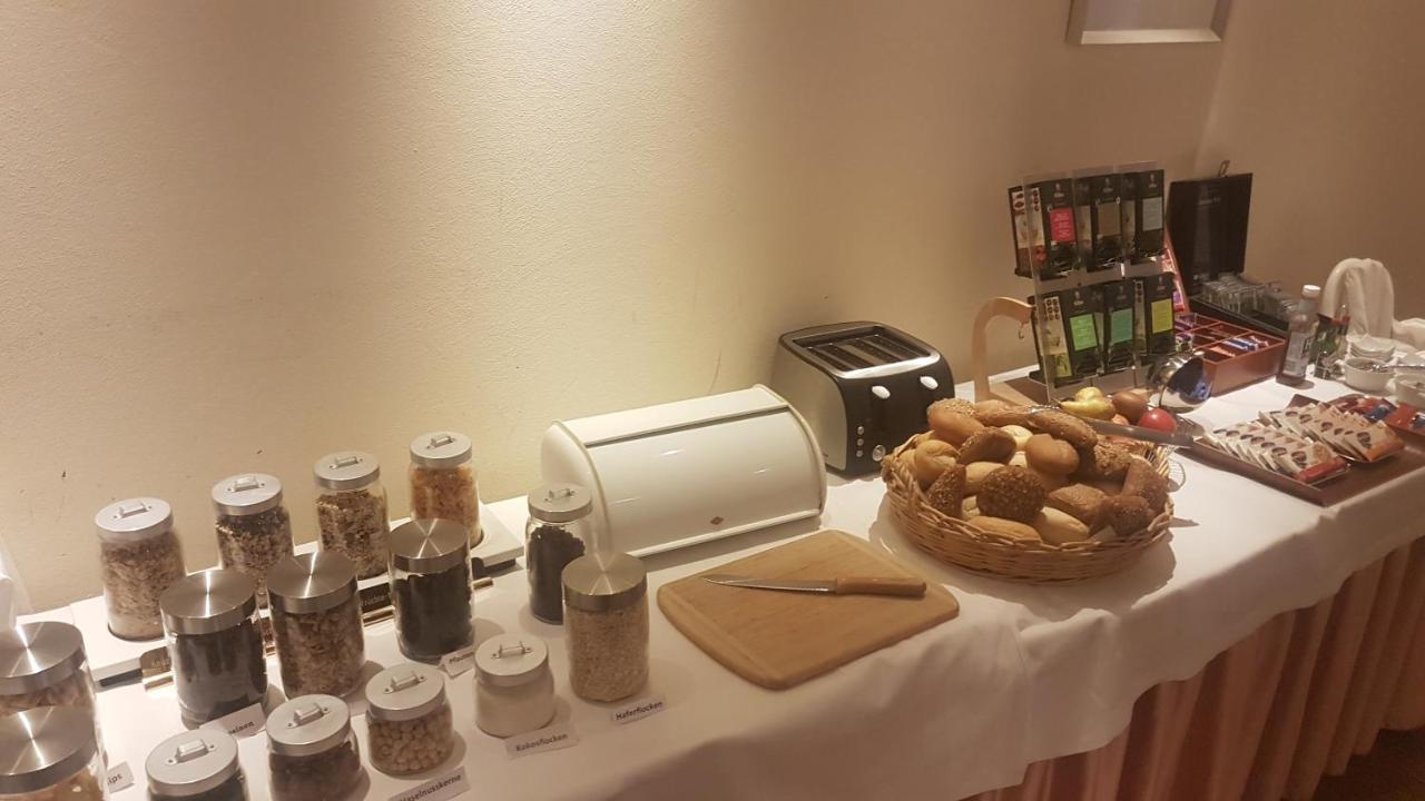 Hotel Restaurant Rothkopf Ойскирхен Екстериор снимка